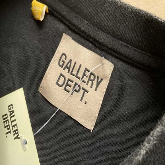 Gallery Dept. Geometric Figures and Portrait Print Short Sleeve Black